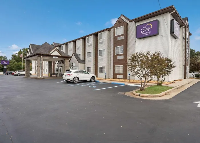 Sleep Inn & Suites